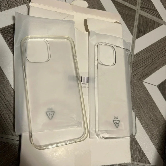 Accessories - iPhone 12 Pro Max cases